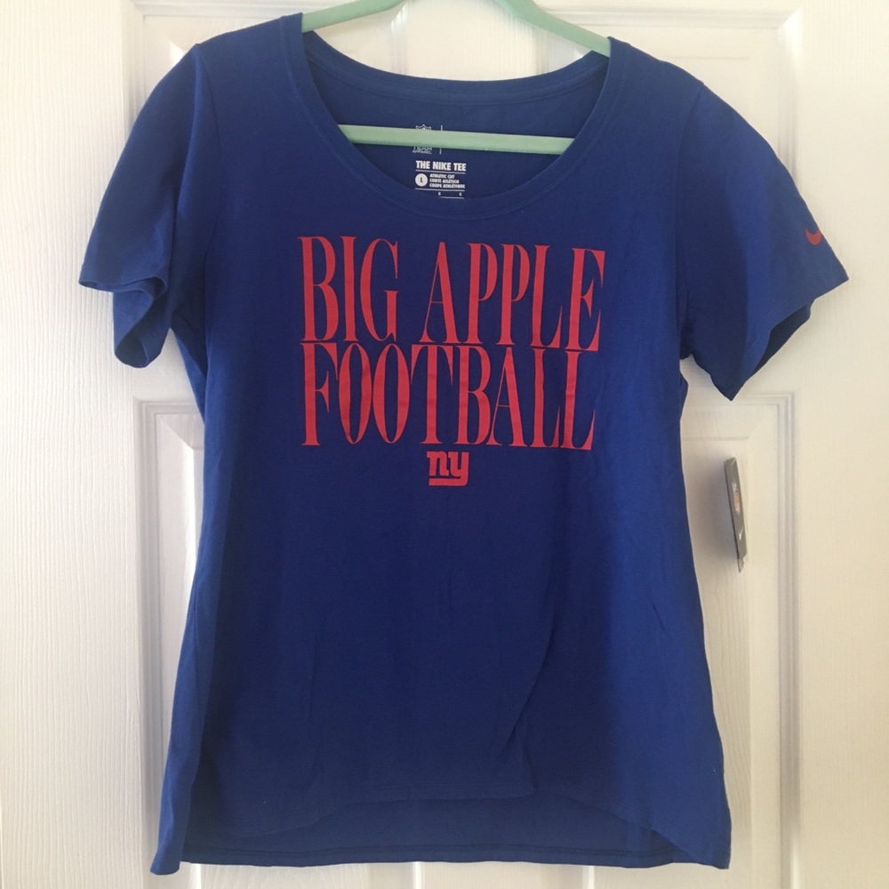 NY Giants Big Apple Football Women’s TShirt Large